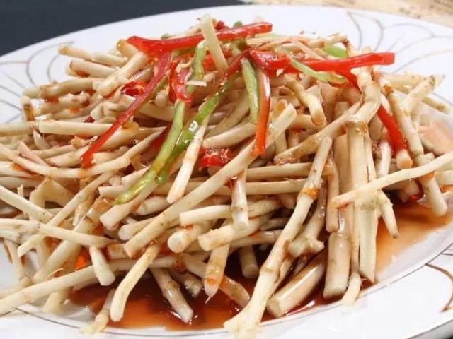 魚腥草.jpg 魚腥草.jpg