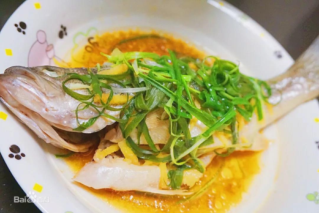 清蒸鱸魚