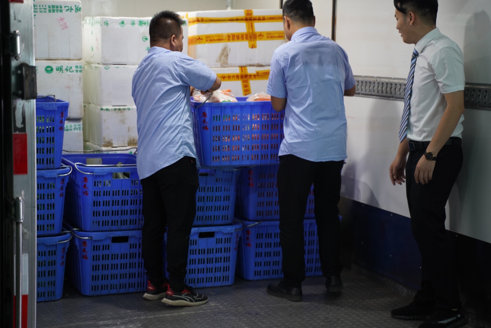 現(xiàn)場運營配送中心 (22).jpg